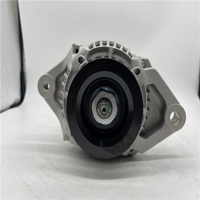 119626-77210 12 Einzelrad-Sitz-Bagger KUBOTA V2304 des Volt-Generator-35A